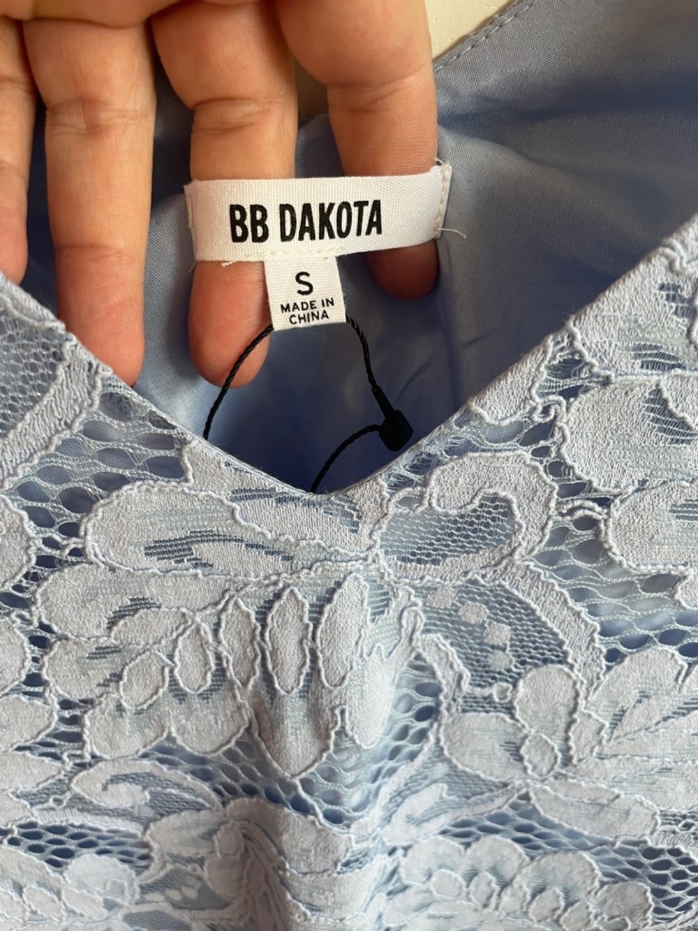 NWT BB Dakota Nordstrom Light Blue Lace V-Neck Cap Sleeve Mini Dress S - Picture 2 of 12